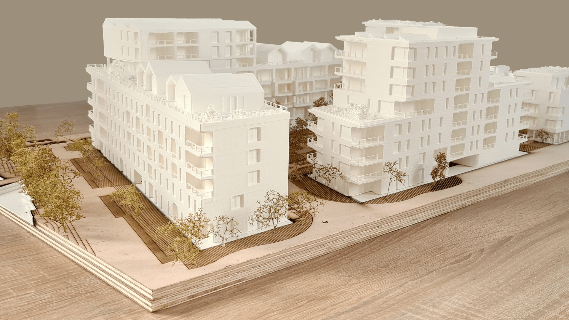 Maquette physique PAAM’s Design, un modèle architectural détaillé conçu pour représenter fidèlement les projets des architectes et urbanistes.