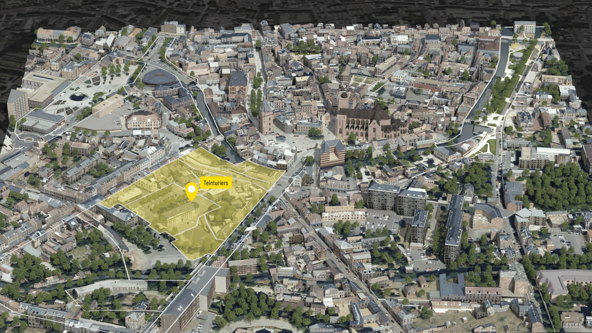 Carte interactive en 3D du district de Dreux, affichée sur un écran numérique, représentant l’aménagement urbain, les espaces verts et les infrastructures stratégiques de la ville.